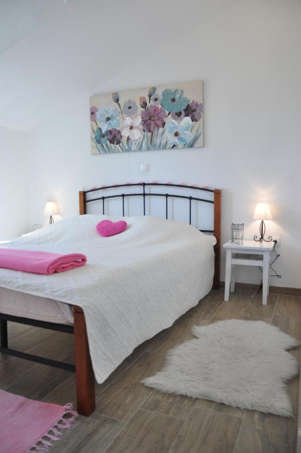 Apartmani Carnizza Ražanac Kültér fotó