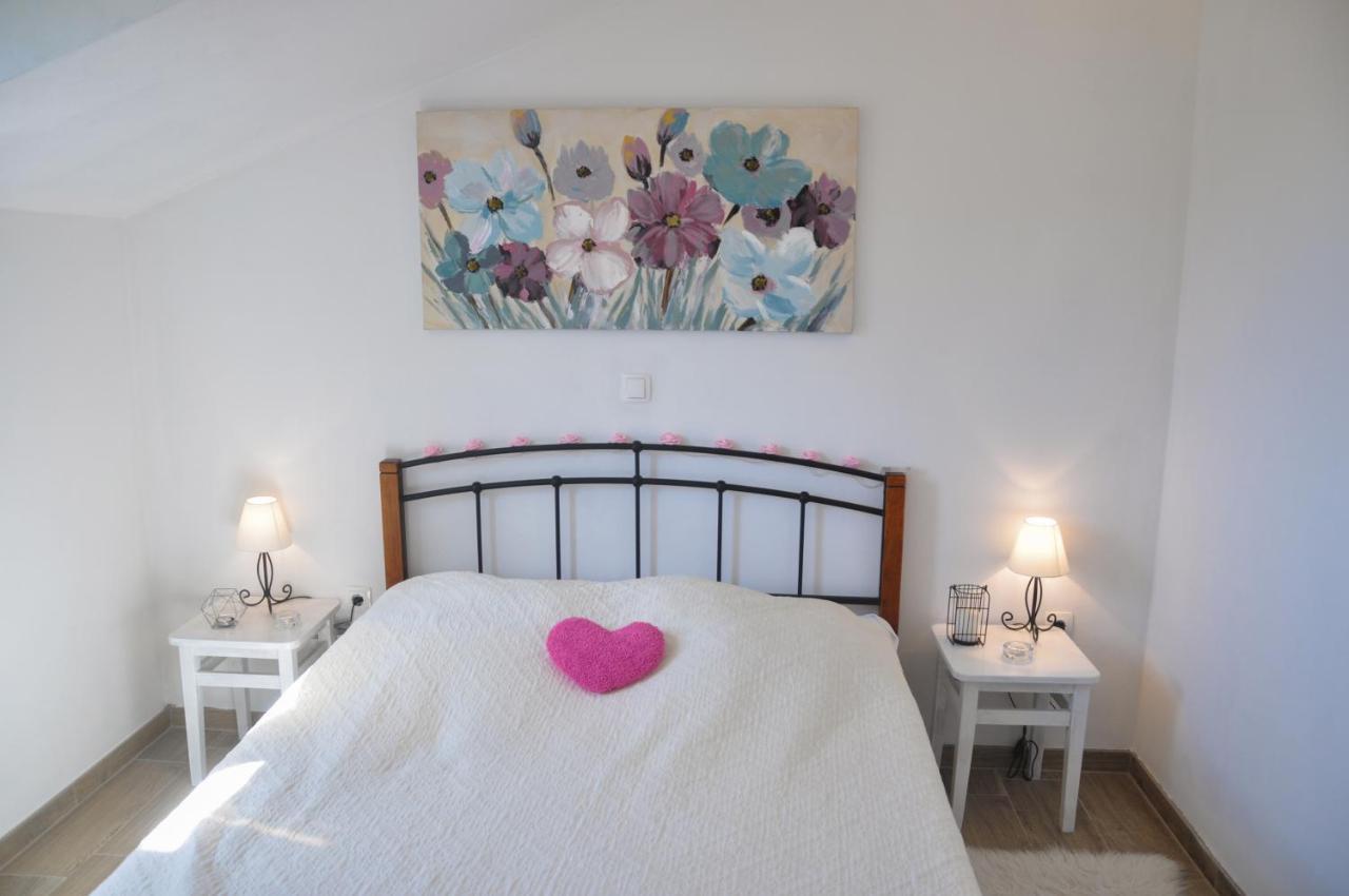 Apartmani Carnizza Ražanac Kültér fotó